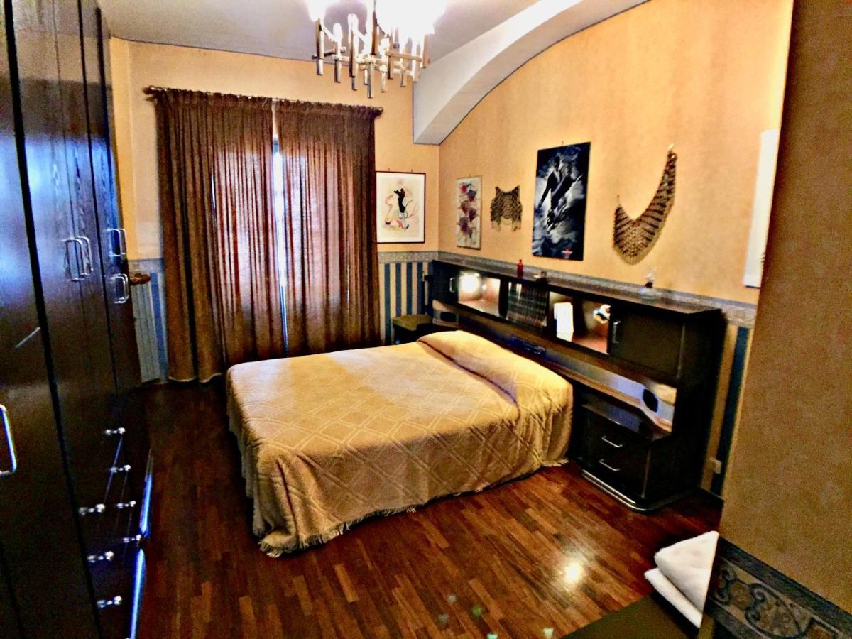 Elegante Appartamento Vicino Al Centro Turin Extérieur photo